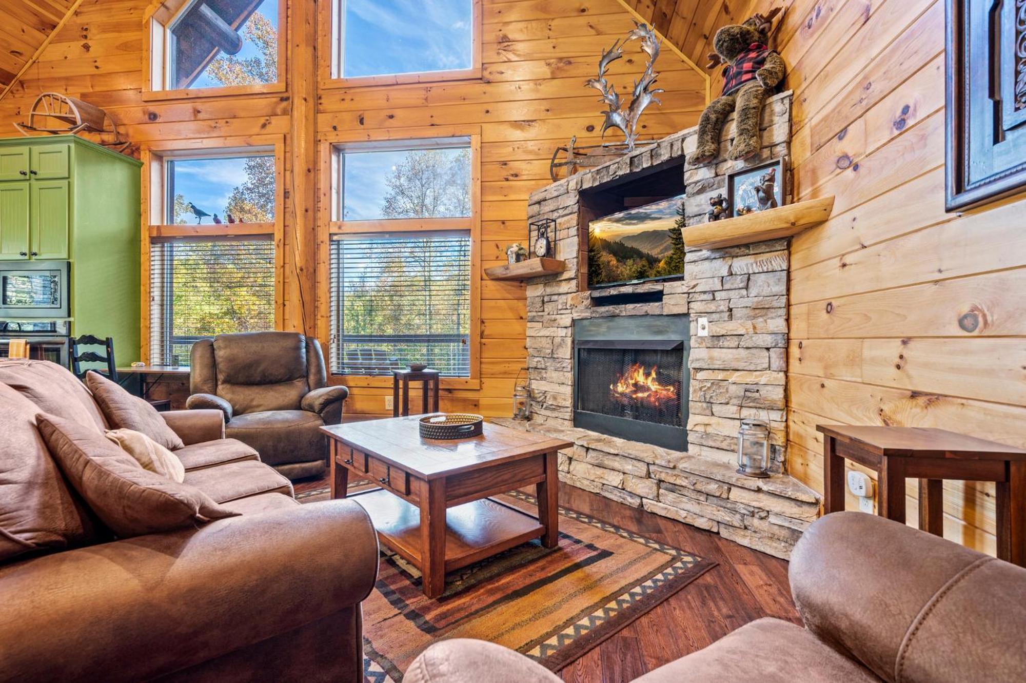 Relaxation Retreat - Pickleball Cabin - Wi-Fi, Fire Pit With Bar, Game Room, Hot Tub, Pool Access - Mins To Pf Sevierville Exteriér fotografie