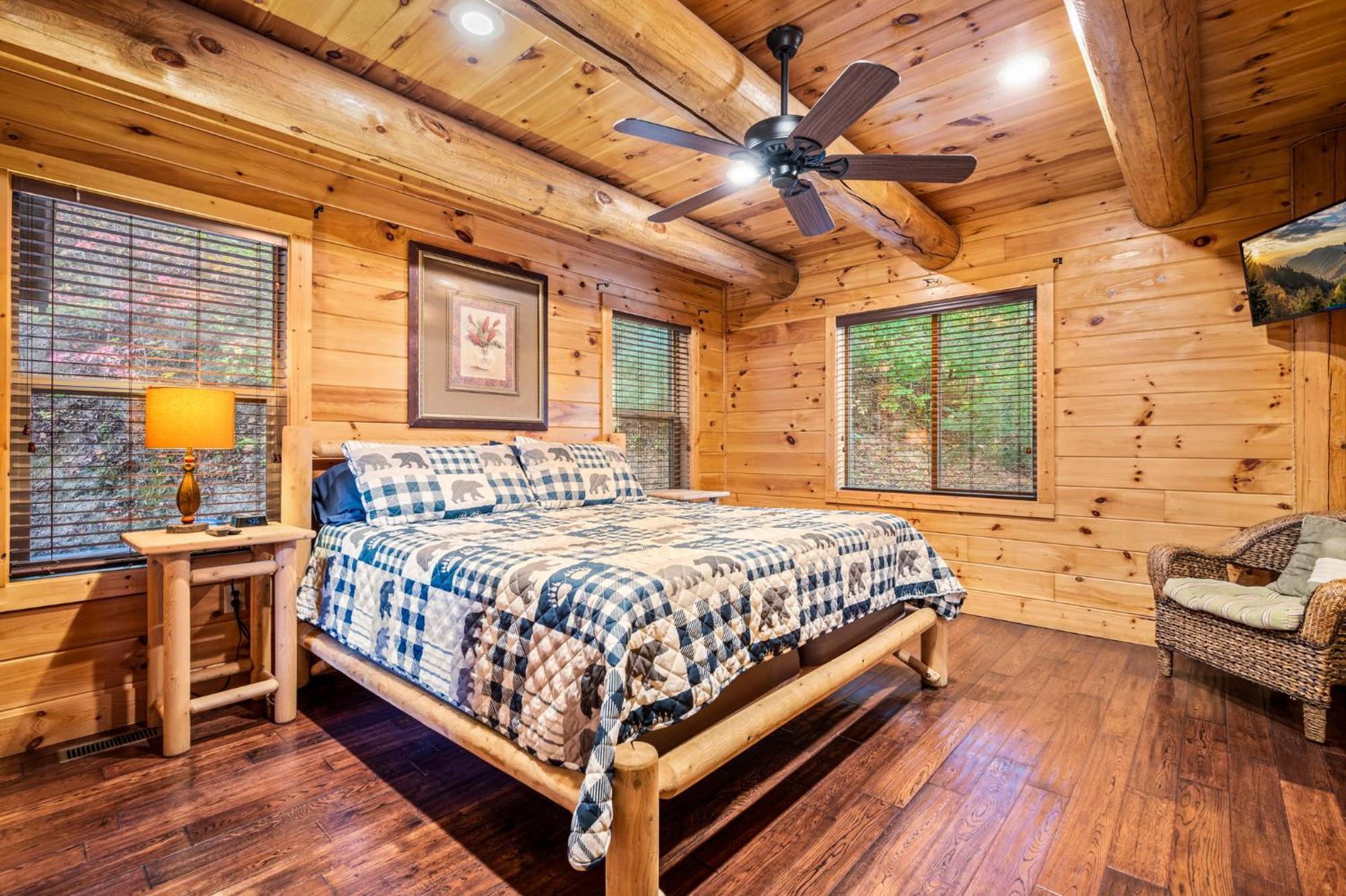 Relaxation Retreat - Pickleball Cabin - Wi-Fi, Fire Pit With Bar, Game Room, Hot Tub, Pool Access - Mins To Pf Sevierville Exteriér fotografie
