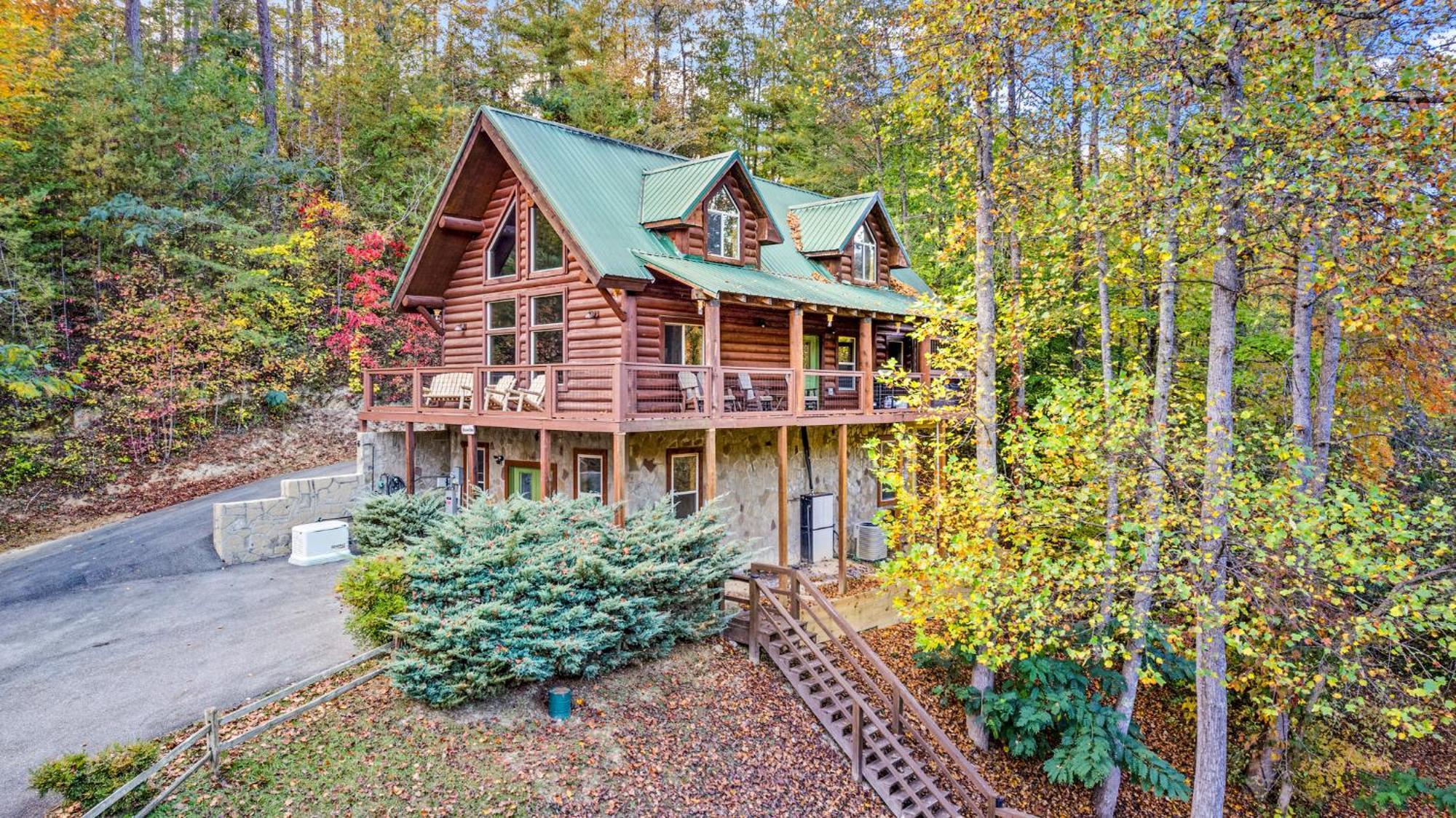 Relaxation Retreat - Pickleball Cabin - Wi-Fi, Fire Pit With Bar, Game Room, Hot Tub, Pool Access - Mins To Pf Sevierville Exteriér fotografie