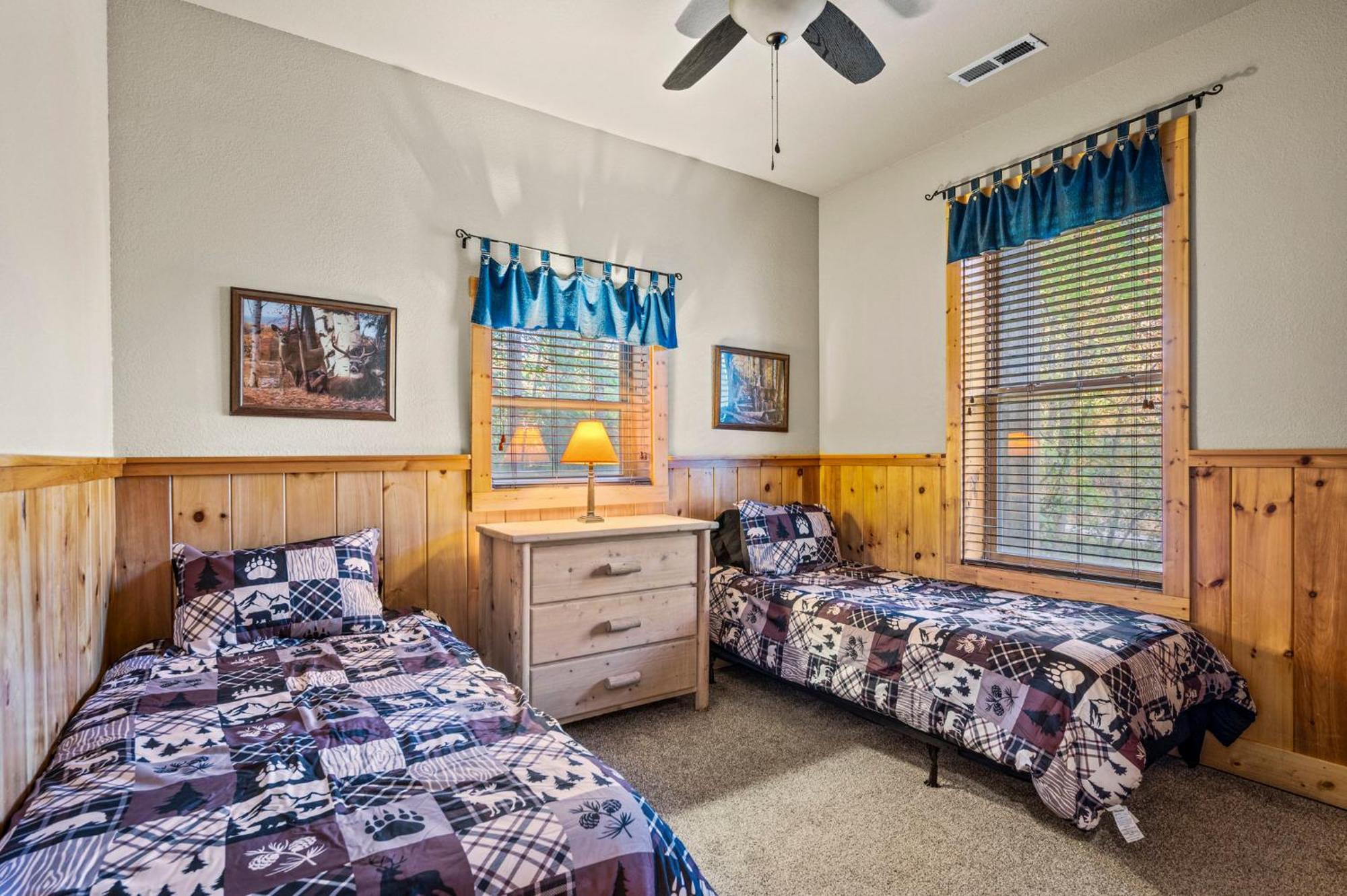 Relaxation Retreat - Pickleball Cabin - Wi-Fi, Fire Pit With Bar, Game Room, Hot Tub, Pool Access - Mins To Pf Sevierville Exteriér fotografie