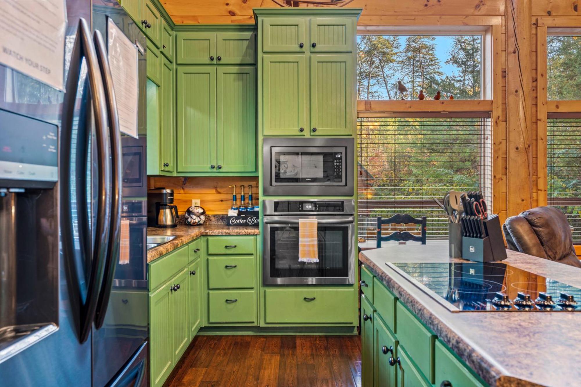 Relaxation Retreat - Pickleball Cabin - Wi-Fi, Fire Pit With Bar, Game Room, Hot Tub, Pool Access - Mins To Pf Sevierville Exteriér fotografie